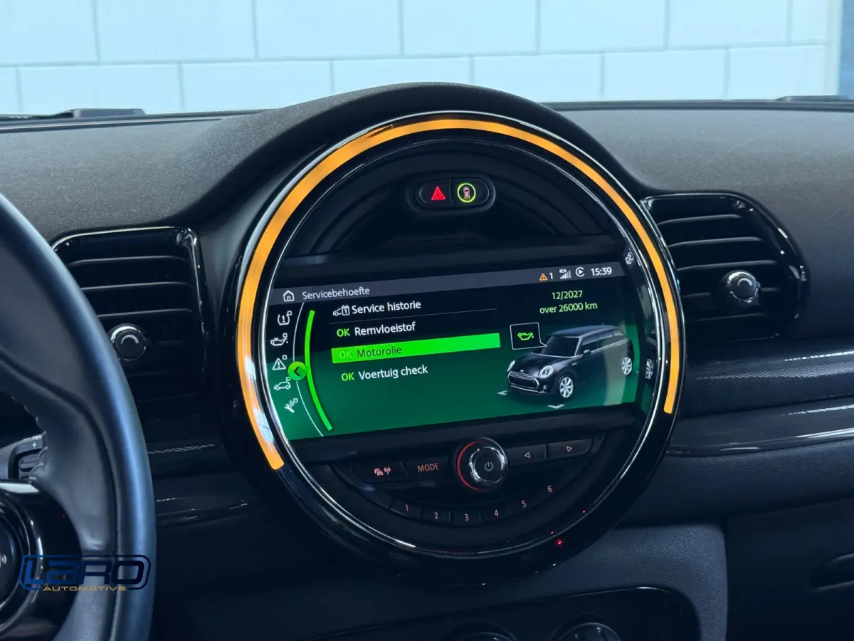 1.5 Cooper 136 pk Aut. | Leer ACC LED CarPlay Climate Stoelver. Chili