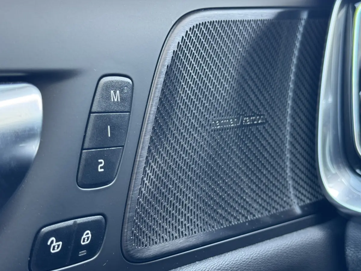 2.0 B5 AWD Keyless /12mnd Garantie / Leder / 20'' Harman K./ Apple / 4NW Banden / Adaptive / Str verw / Org NL