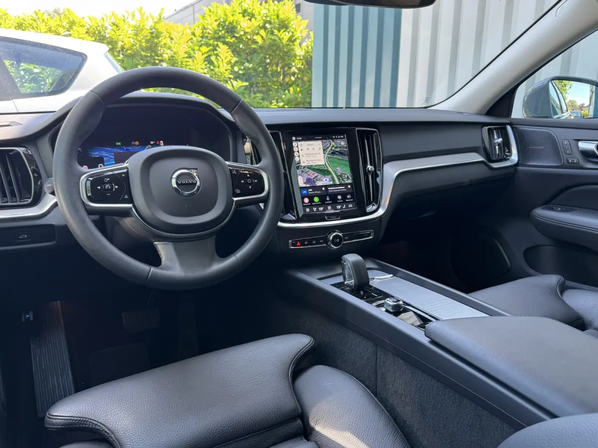 2.0 B5 AWD Keyless /12mnd Garantie / Leder / 20'' Harman K./ Apple / 4NW Banden / Adaptive / Str verw / Org NL