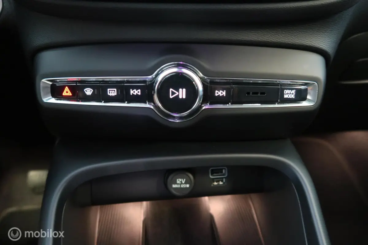 1.5 T4 Inscription Carplay Leder