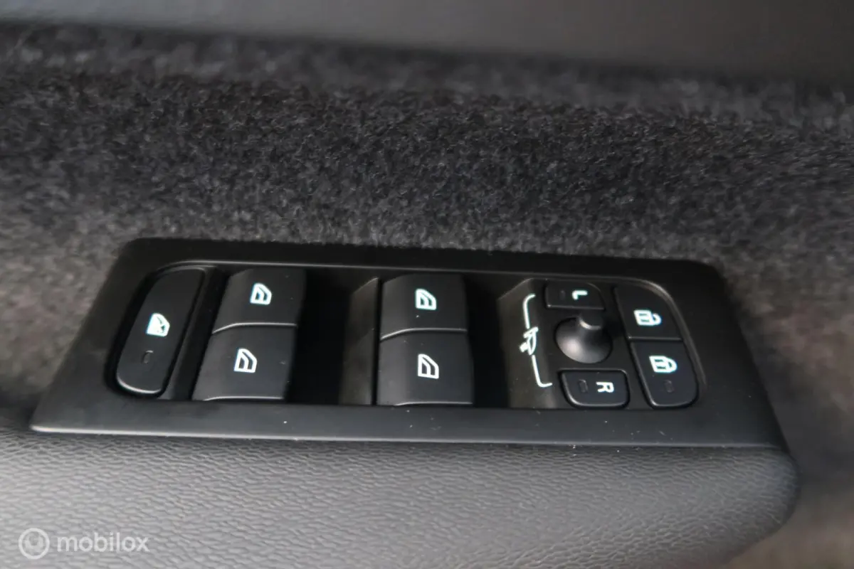 1.5 T4 Inscription Carplay Leder