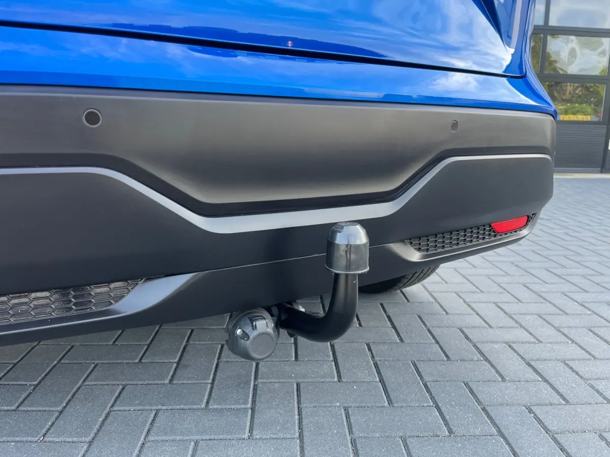 1.3 MHEV NL.Auto/Panoramadak/Trekhaak/Navigatie/Camera/Climatronic/All season banden/Dealer Onderhouden