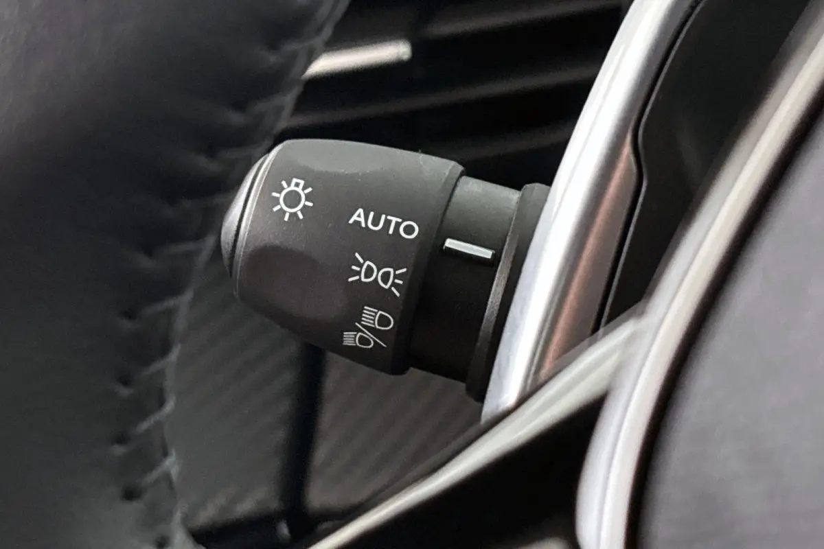 1.2 Hybrid 110 e-DCS6 Allure Achteruitrijcamera Apple CarPlay Navigatie