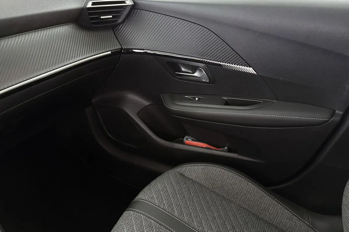 1.2 Hybrid 110 e-DCS6 Allure Achteruitrijcamera Apple CarPlay Navigatie