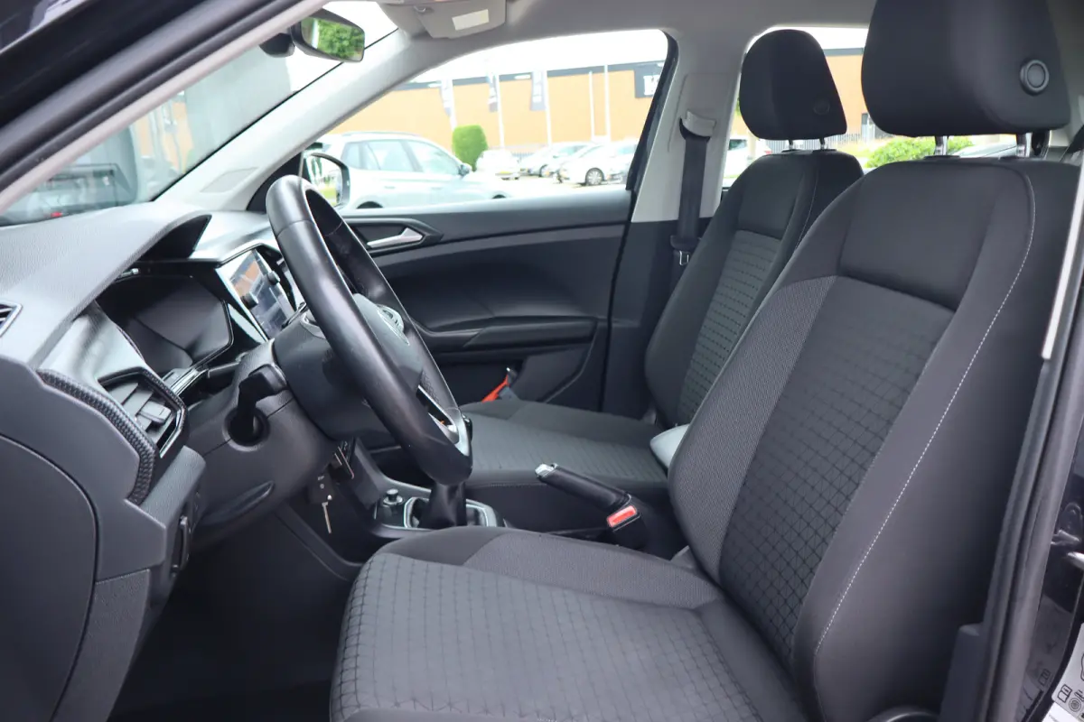 1.0 TSI Life 95PK | Achteruitrijcamera | Airco | Cruise control adaptief