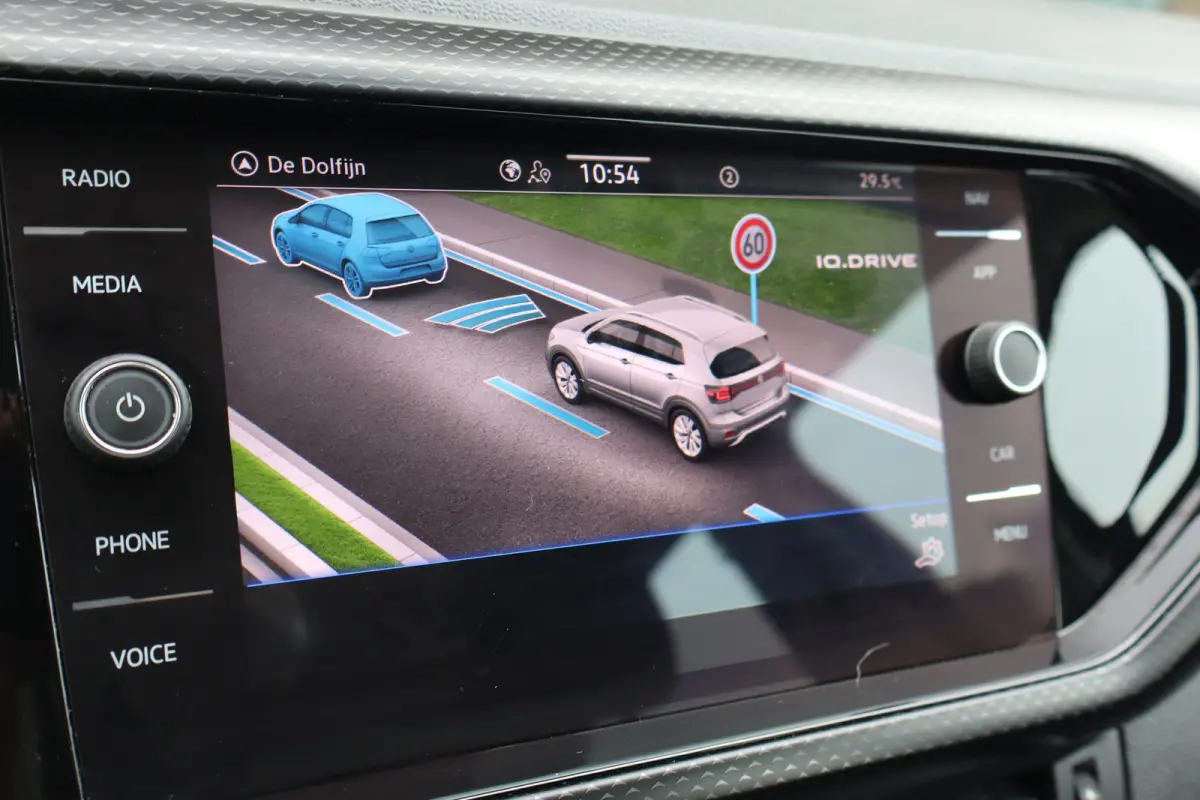 1.0 TSI Life 95PK | Achteruitrijcamera | Airco | Cruise control adaptief