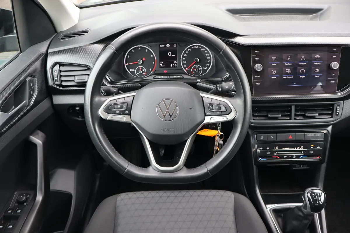 1.0 TSI Life 95PK | Achteruitrijcamera | Airco | Cruise control adaptief