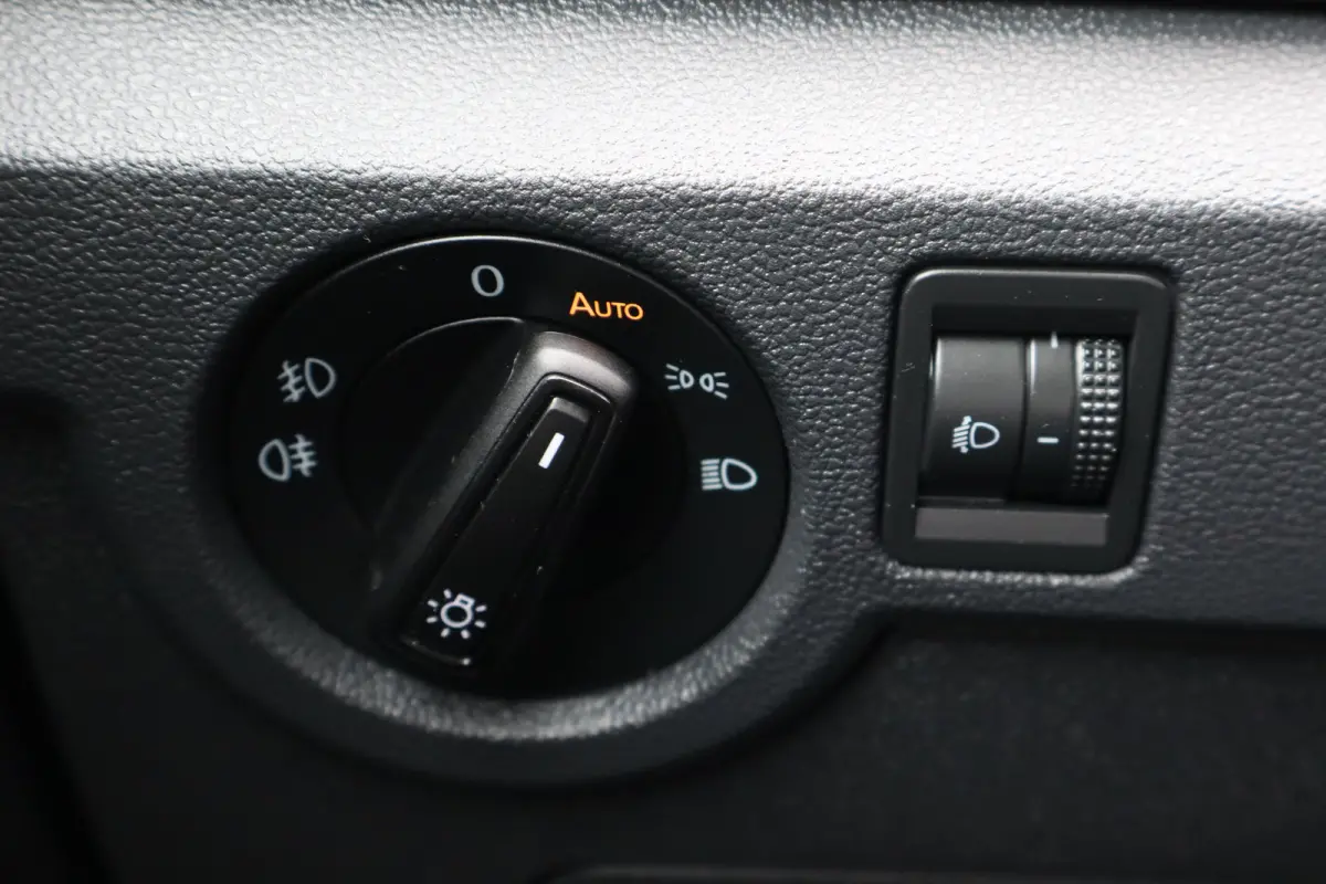 1.0 TSI Life 95PK | Achteruitrijcamera | Airco | Cruise control adaptief