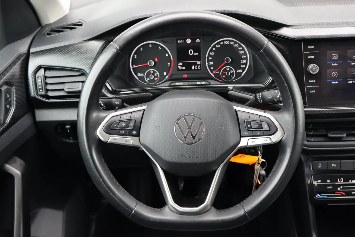 1.0 TSI Life 95PK | Achteruitrijcamera | Airco | Cruise control adaptief
