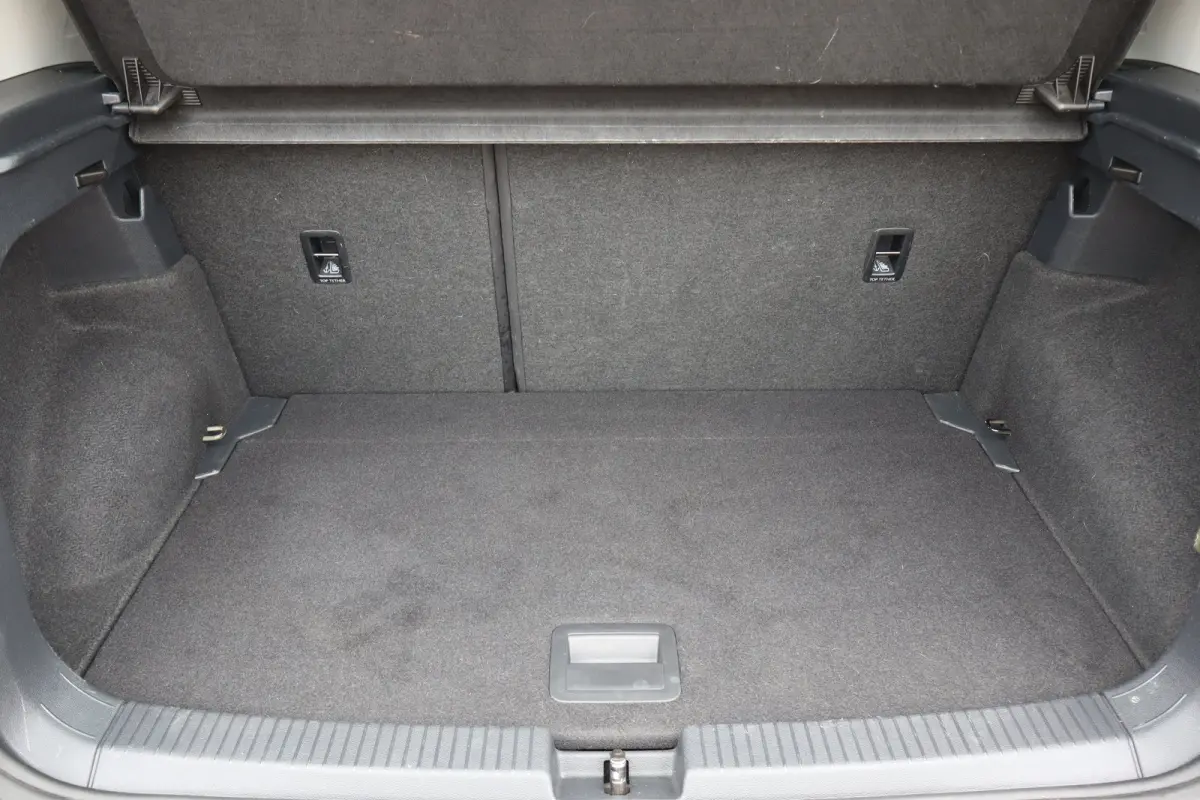 1.0 TSI Life 95PK | Achteruitrijcamera | Airco | Cruise control adaptief