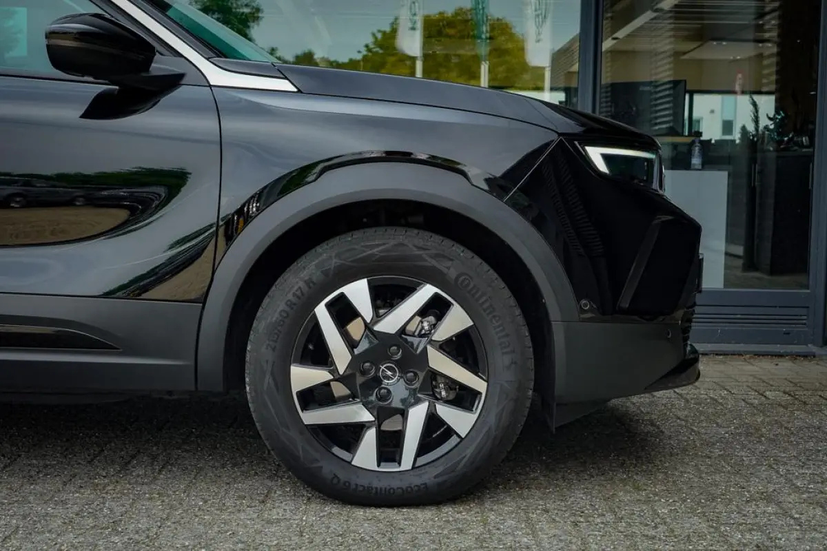 Edition 50 kWh / Warmtepomp / Zwart Metallic / 1 Eigenaar
