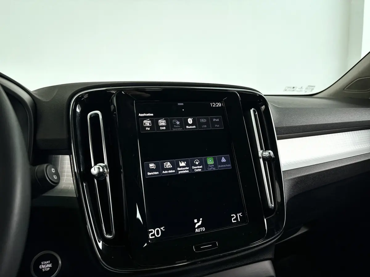 T4 R-Design Expression | Parkeercamera | Trekhaak | Cruise control | Navigatie