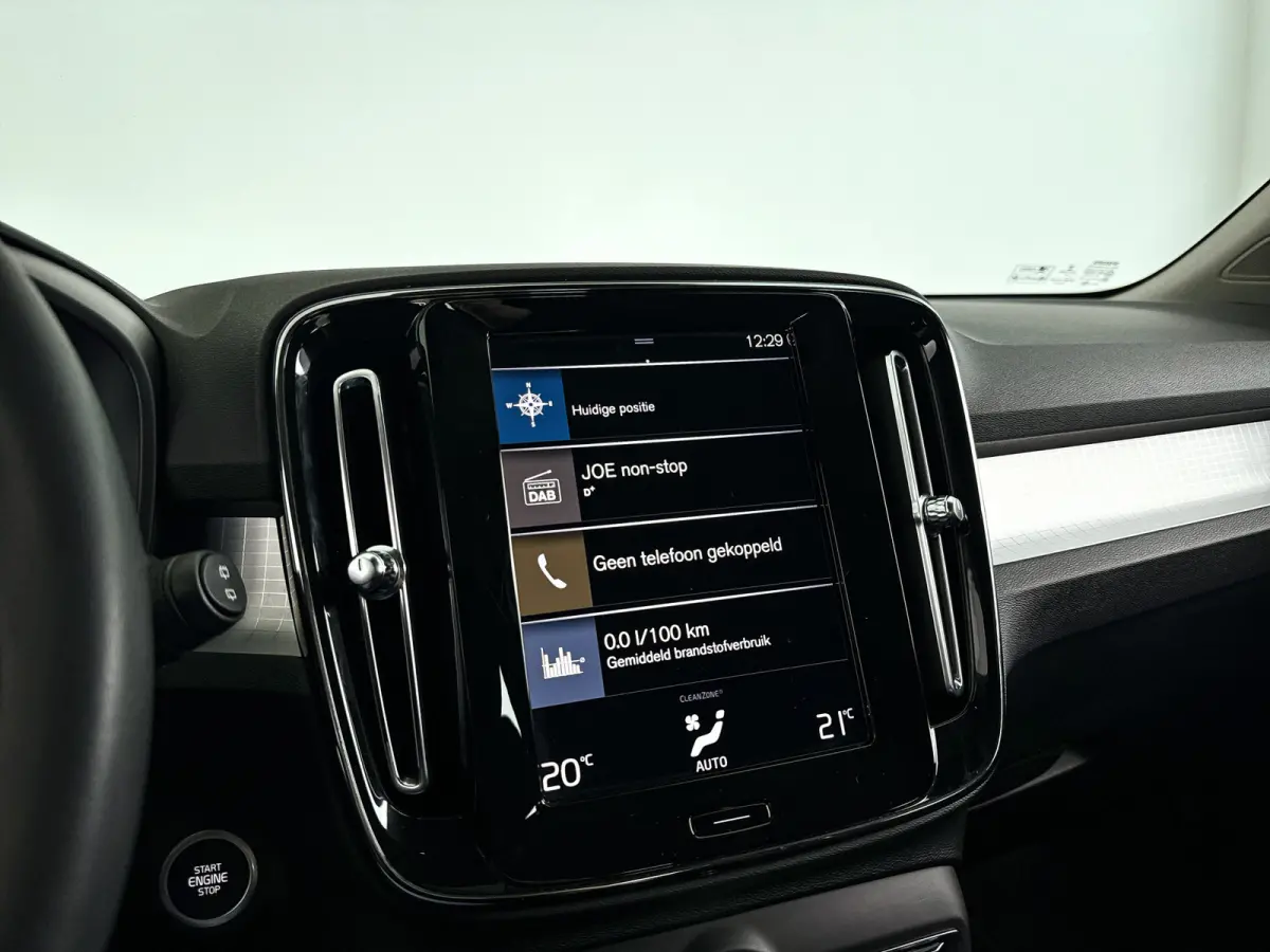 T4 R-Design Expression | Parkeercamera | Trekhaak | Cruise control | Navigatie