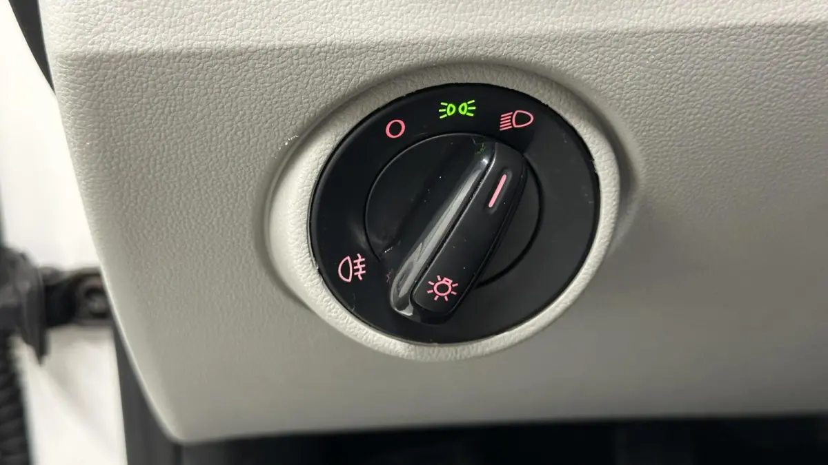 1.0 Mii by Cosmopolitan AIRCO 90000 KM.