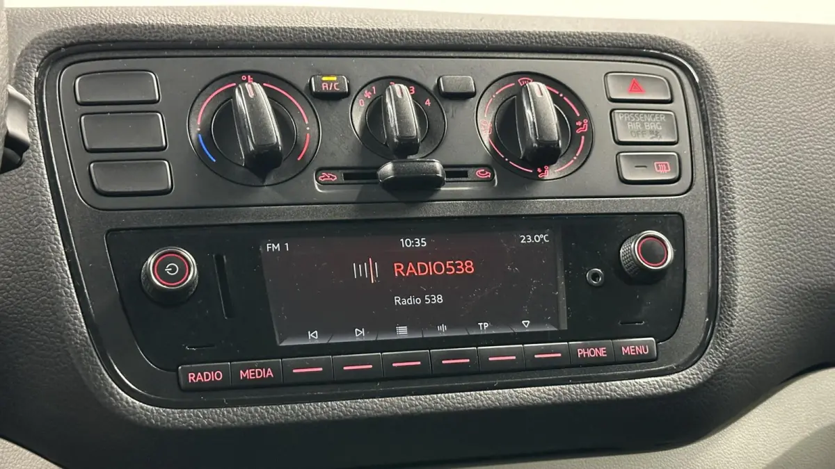 1.0 Mii by Cosmopolitan AIRCO 90000 KM.