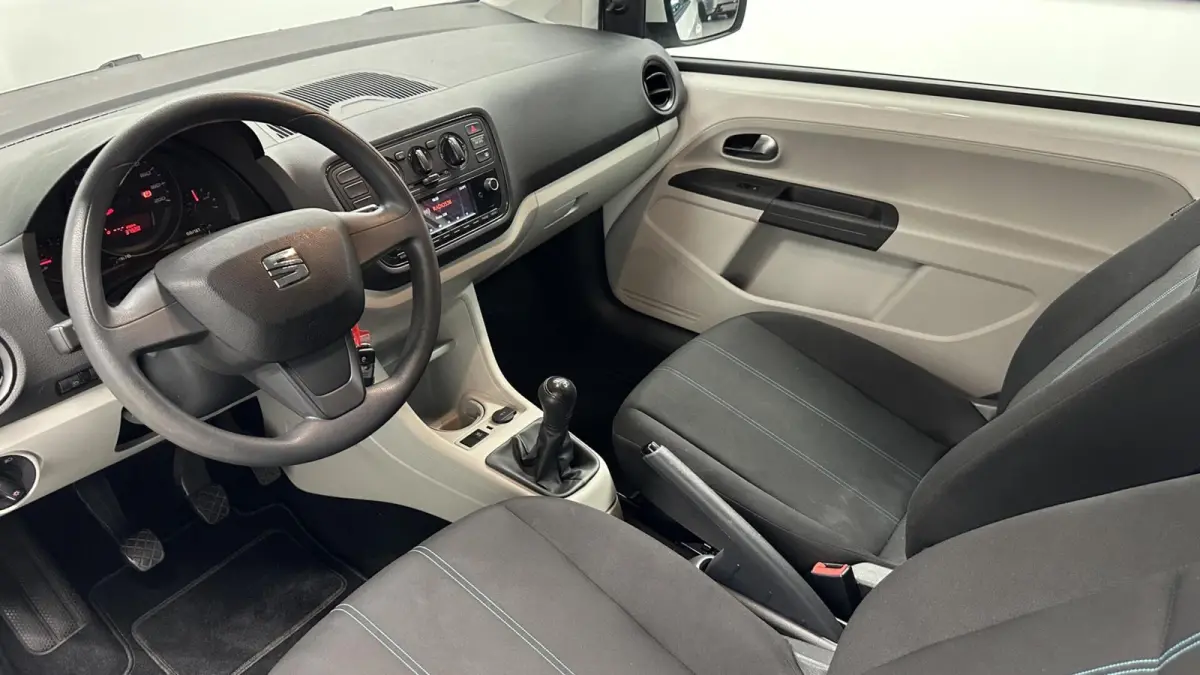 1.0 Mii by Cosmopolitan AIRCO 90000 KM.