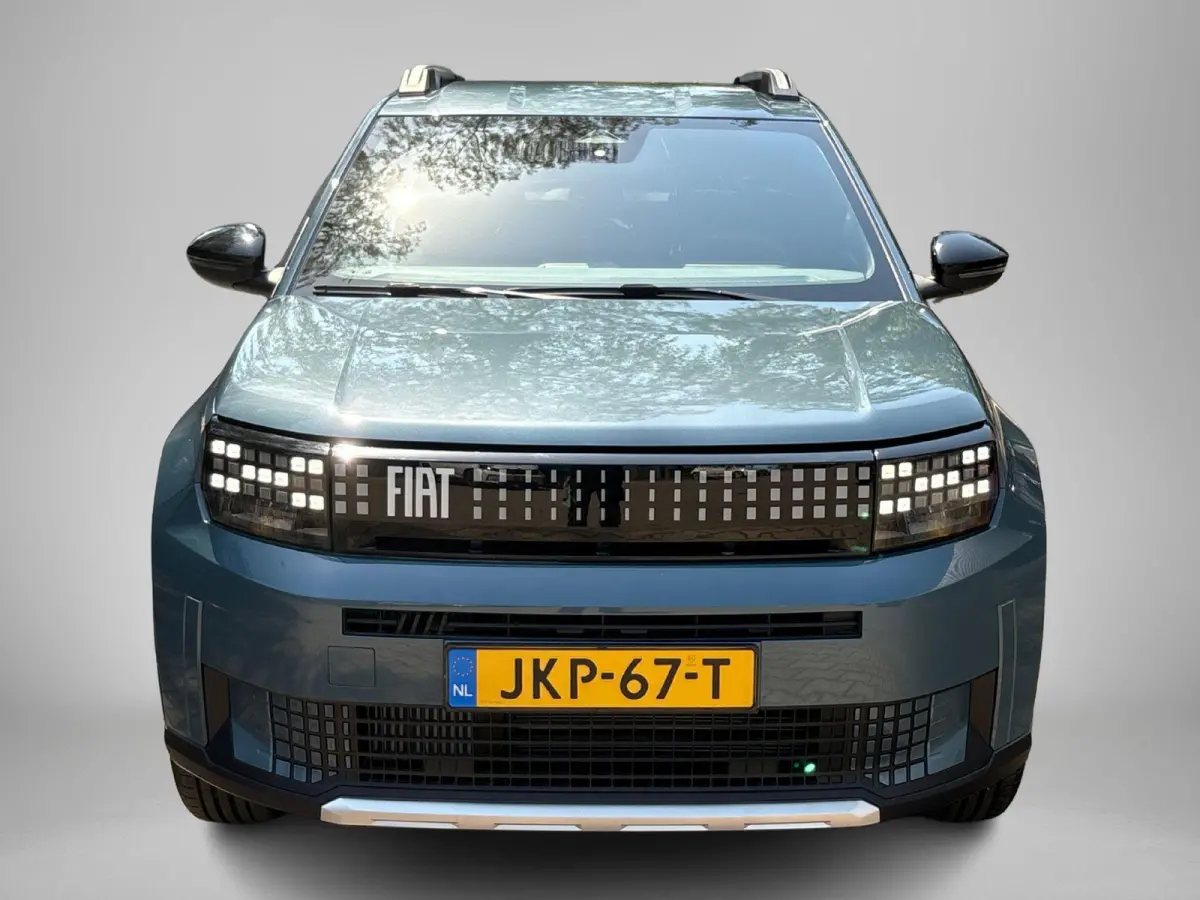 1.2 Hybrid ICON | Apple carplay/Android Auto| LMV 16" | Airco | Parkeersensoren | Dakrails |