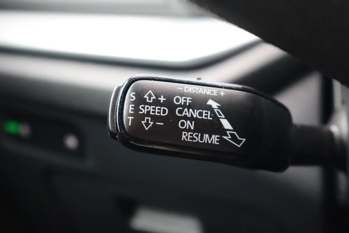 1.5 TSI Business Edition 115PK | Achteruitrijcamera | Cruise control | Draadloze telefoonlader