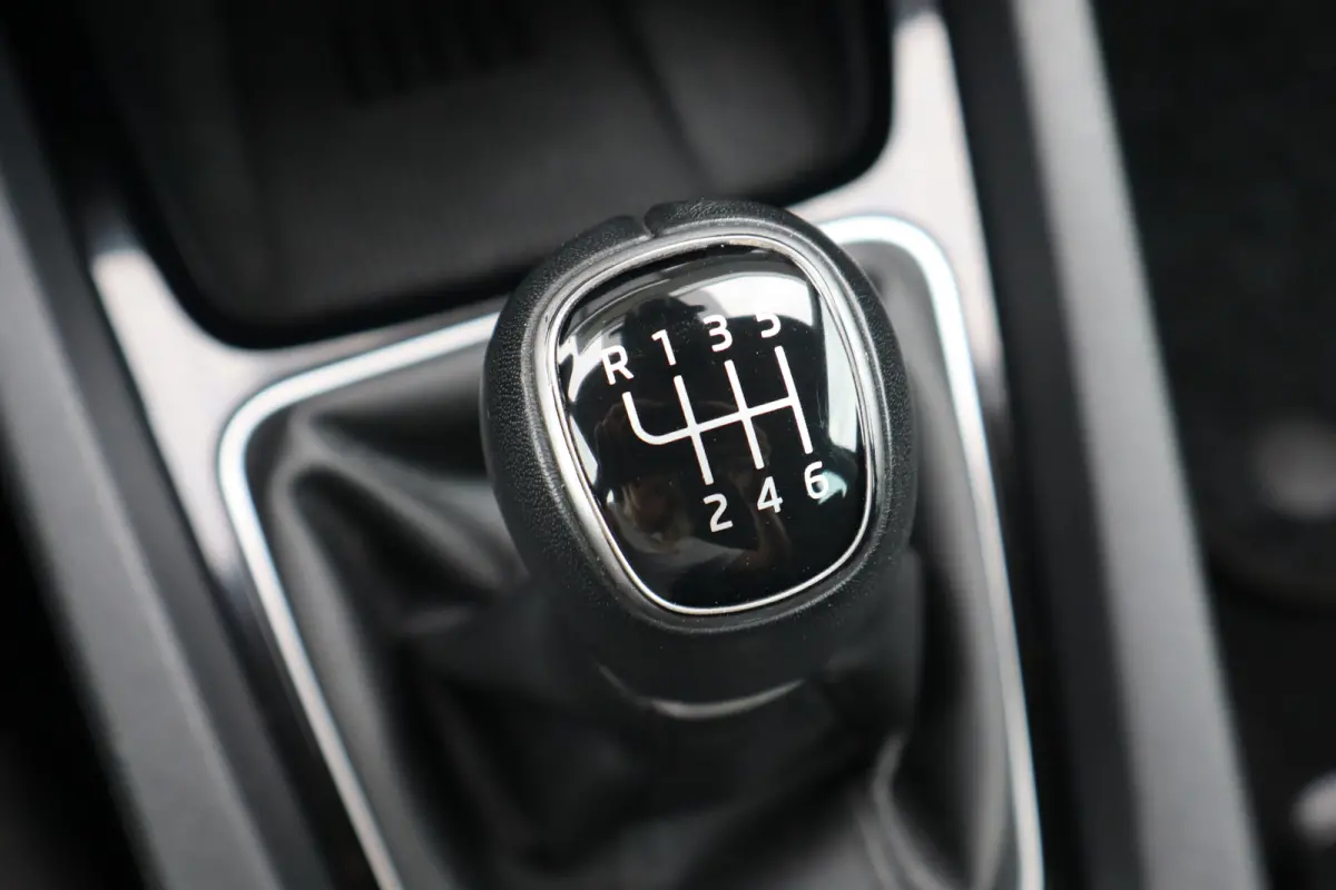 1.5 TSI Business Edition 115PK | Achteruitrijcamera | Cruise control | Draadloze telefoonlader