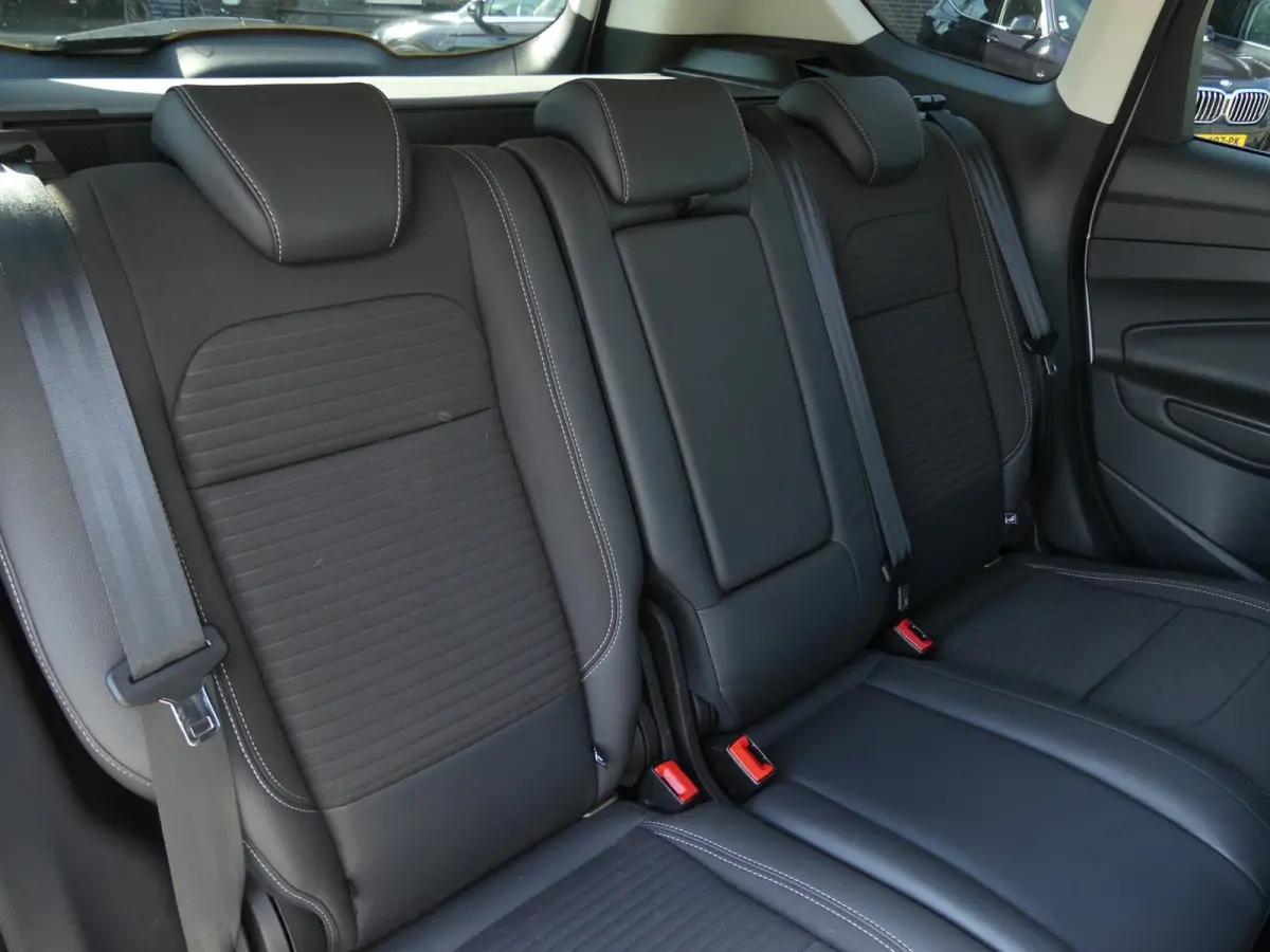 1.5 EcoBoost 150PK Titanium / Winter / X-Pack