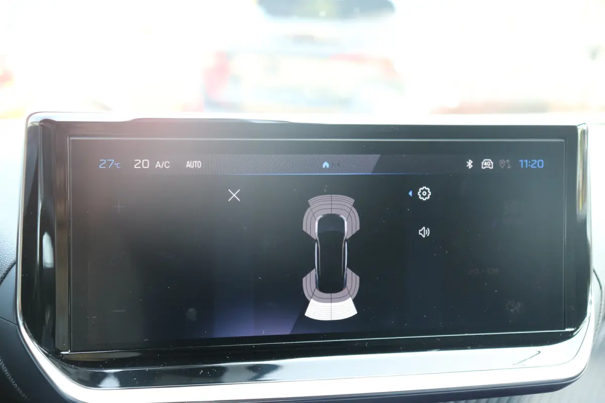 1.2 Hybrid 136 Allure | PDC V+A | Cruise| Keyless | Apple carplay | LED | LMV 17"| DAB |