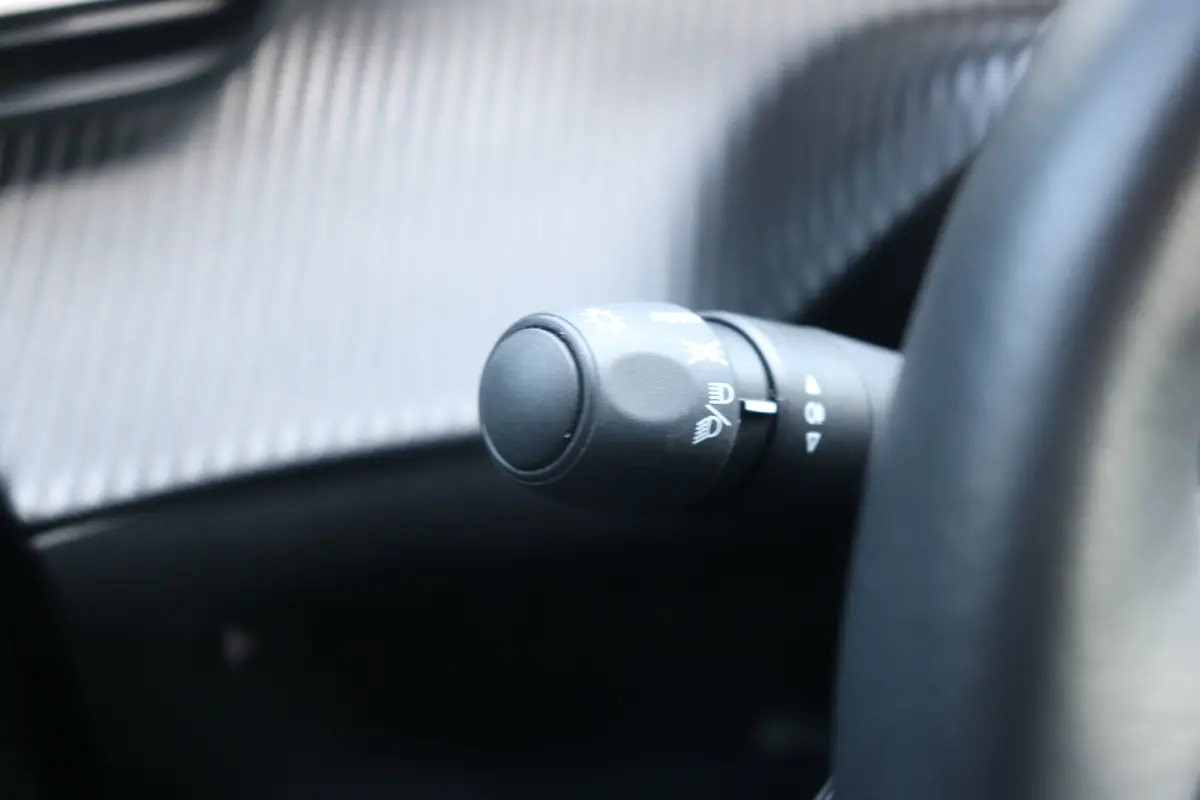 1.2 Hybrid 136 Allure | PDC V+A | Cruise| Keyless | Apple carplay | LED | LMV 17"| DAB |