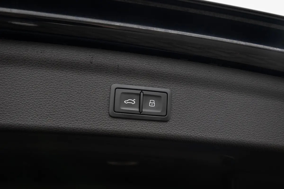 45 TFSI e Advanced edition 245pk | Cruise adaptief | Stoel verwarming | Apple Carplay/Android Auto | Elektrisch bedienbare achterklep | Full-LED koplampen | Apple Carplay/Android Auto|telefo