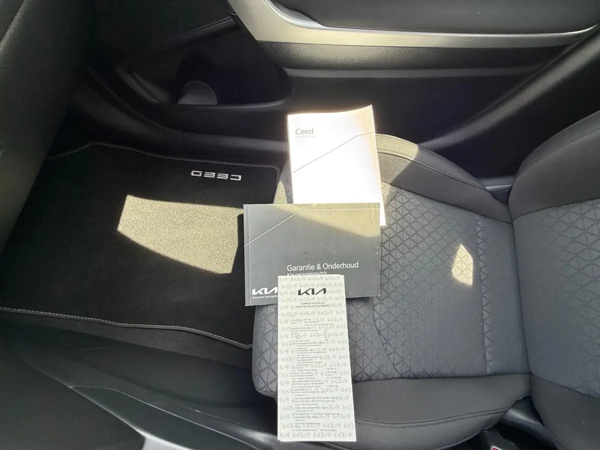 1.0 T-GDi ComfortLine | NAVI | CAMERA | CLIMATE & CRUISE CONTROLE | PARKEERSENSOREN | ETC...
