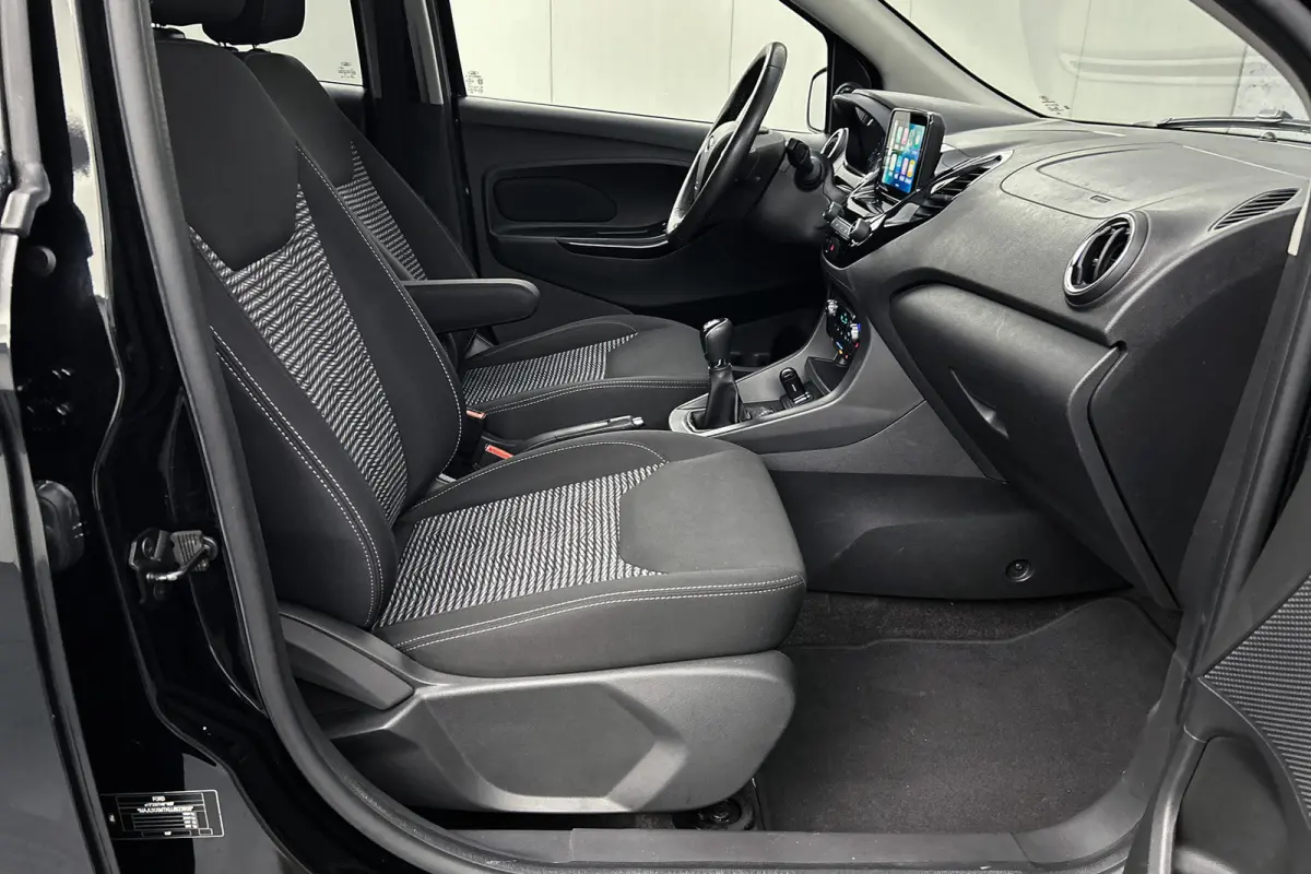 1.2 Trend Ultimate Black | Trekhaak | Apple Carplay | Cruise control