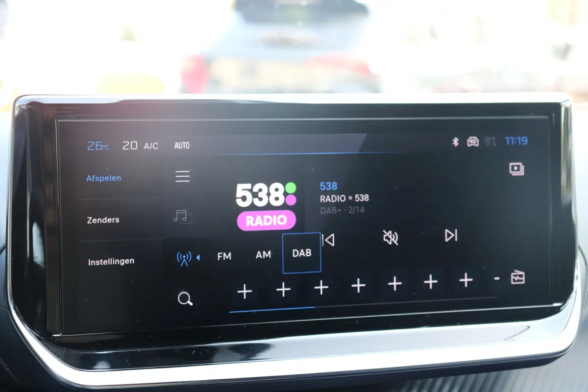 1.2 Hybrid 136 Allure | PDC V+A | Cruise| Keyless | Apple carplay | LED | LMV 17"| DAB |