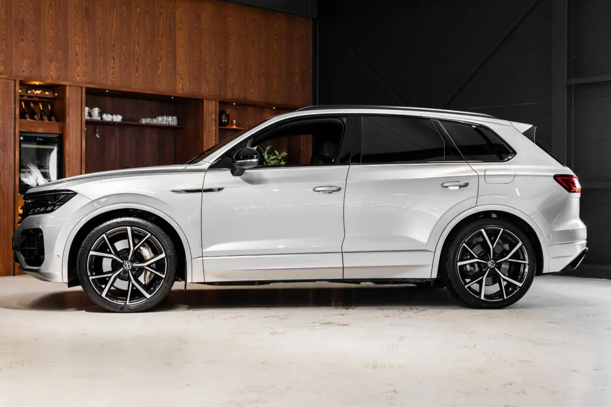 3.0 TSi 4MOTION R Line Pano | Trekhaak