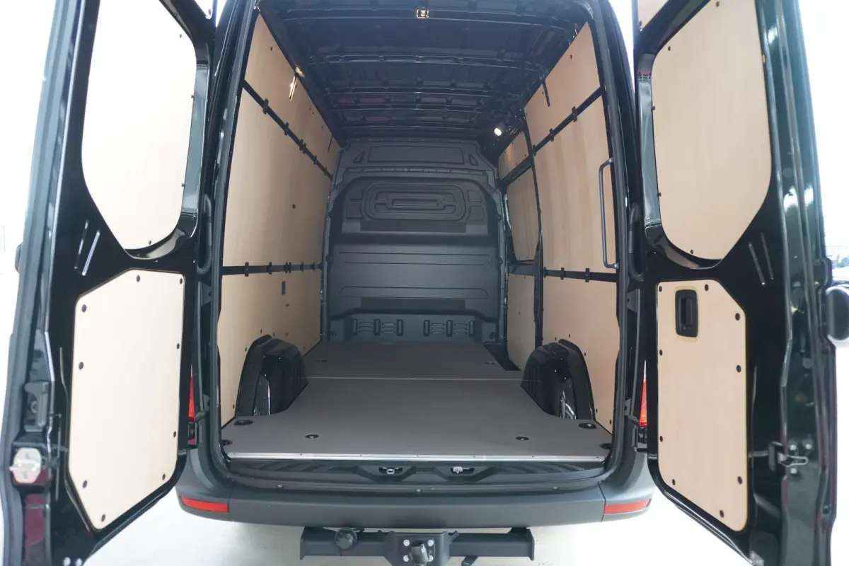 317 170PK L2H2 Select Automaat nr. V183 | Airco | Cruise | Camera | Carplay | Trekhaak 3.500KG