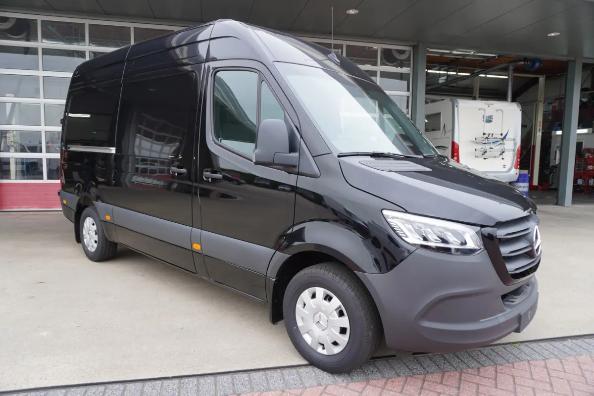 317 170PK L2H2 Select Automaat nr. V183 | Airco | Cruise | Camera | Carplay | Trekhaak 3.500KG