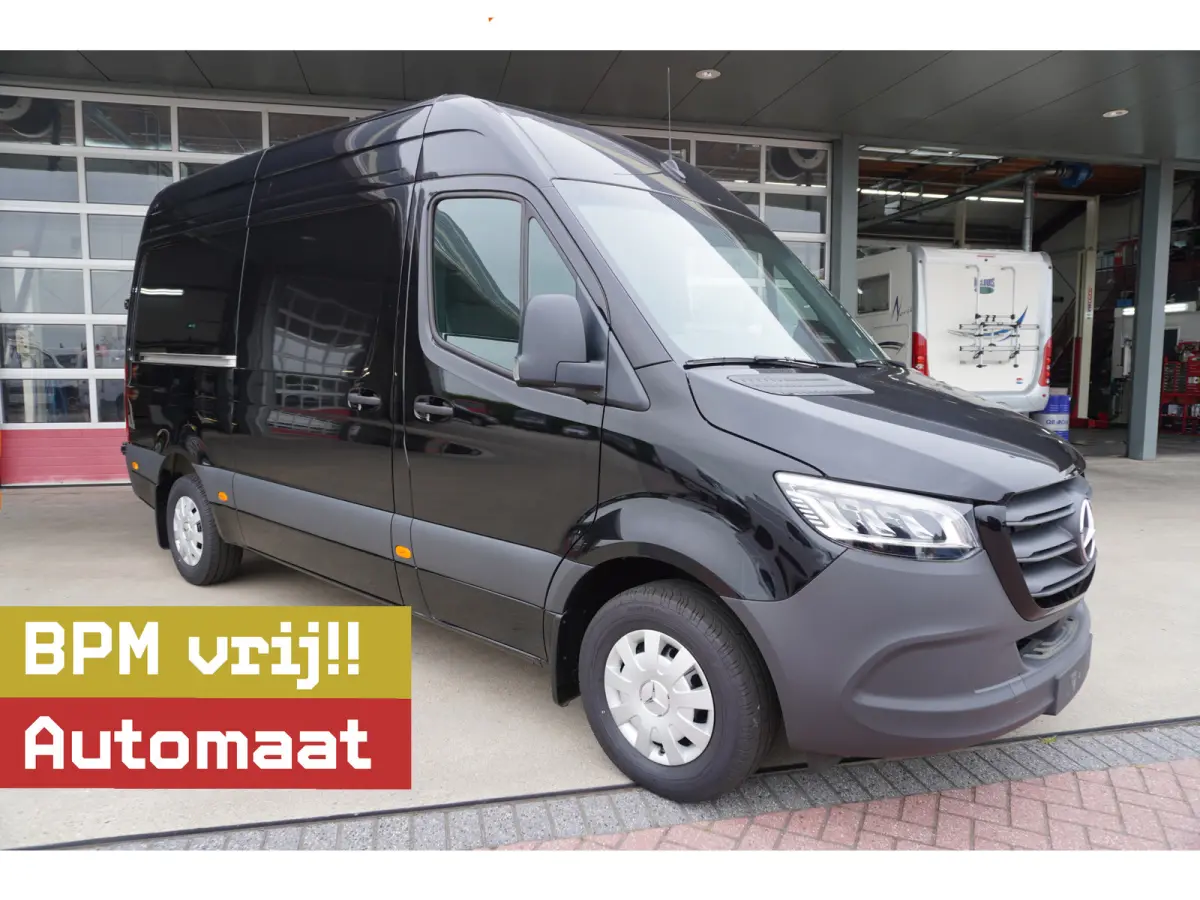 317 170PK L2H2 Select Automaat nr. V183 | Airco | Cruise | Camera | Carplay | Trekhaak 3.500KG