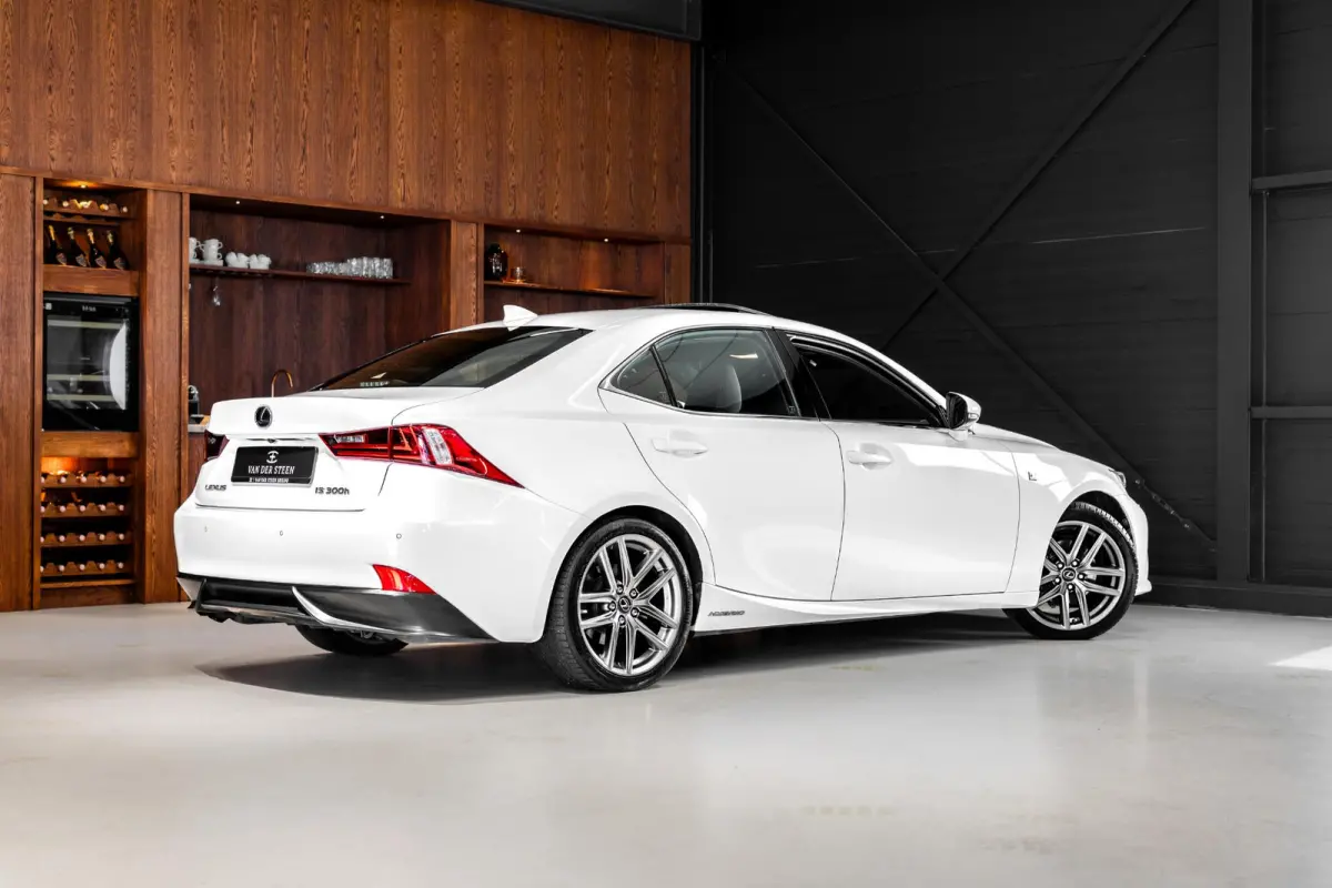 300h Hybrid F-Sport Line Schuifdak | Stoelverwarming