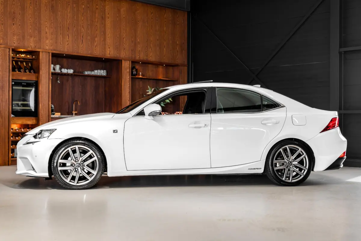 300h Hybrid F-Sport Line Schuifdak | Stoelverwarming