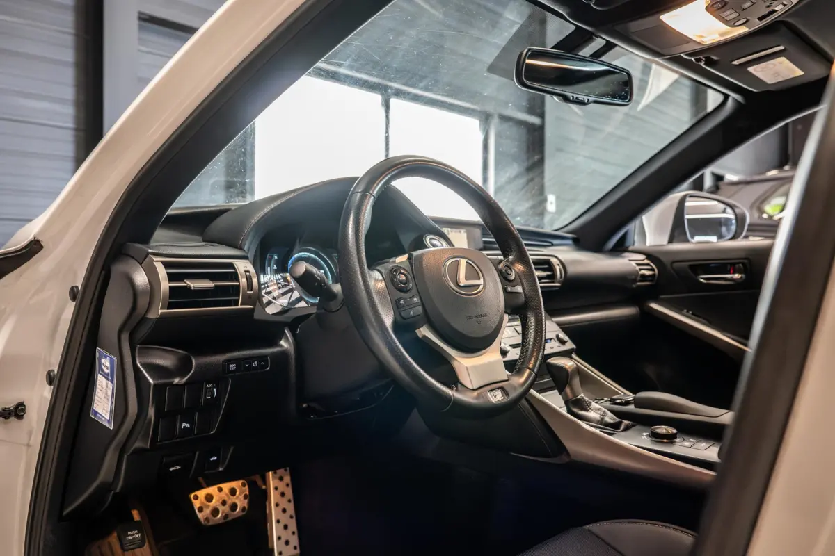 300h Hybrid F-Sport Line Schuifdak | Stoelverwarming