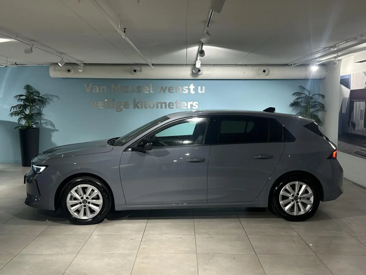 1.2 Turbo Hybrid Business Edition