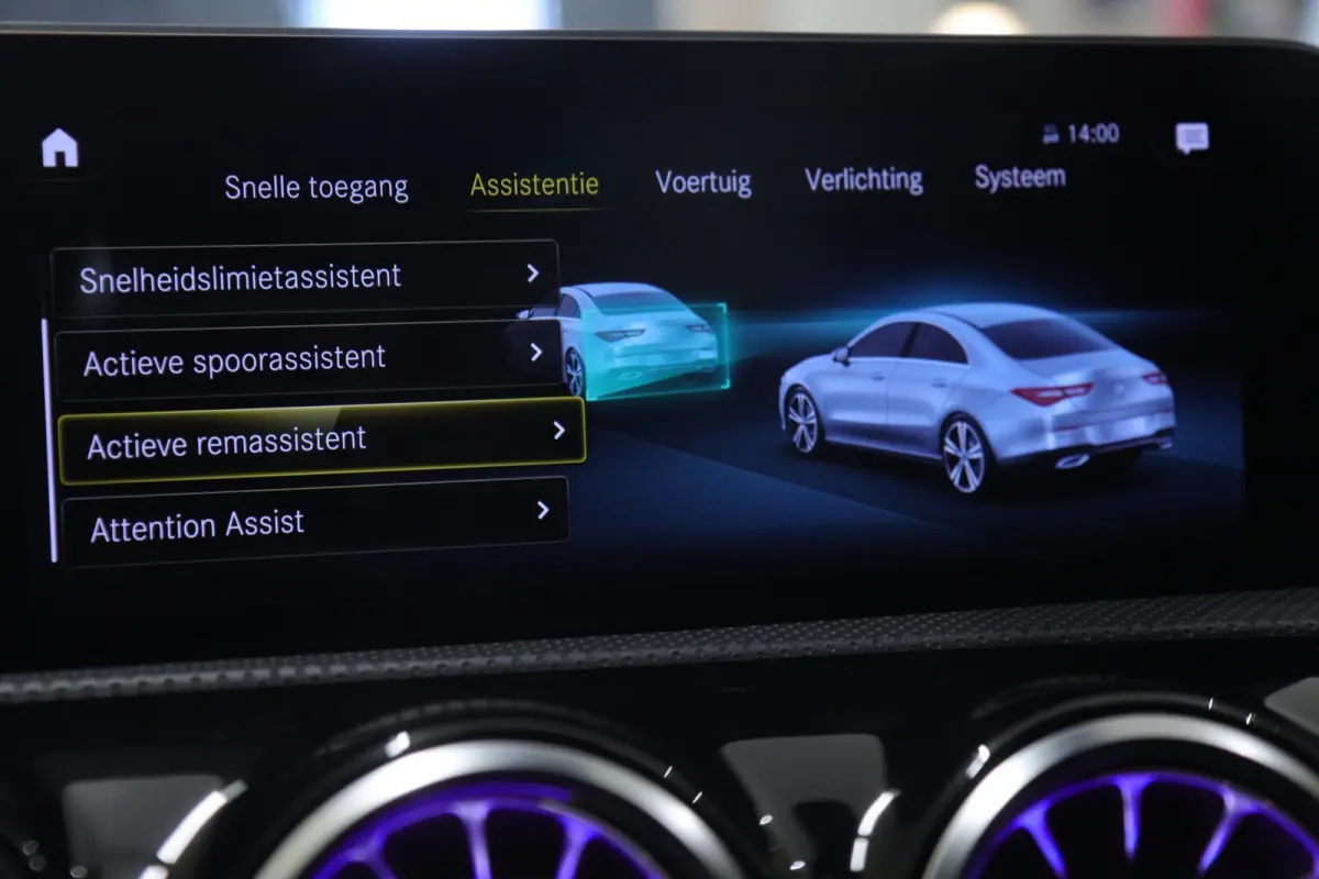 250 PANO/CARPLAY/CAM/MEM/NAVI/ACC/VOL