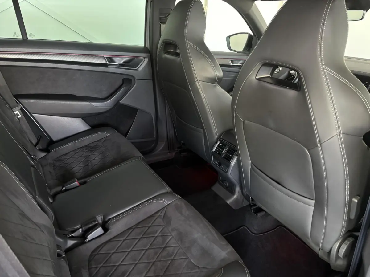 1.5 TSI Sportline Business,Trekhaak,Keyless,adaptive cruise