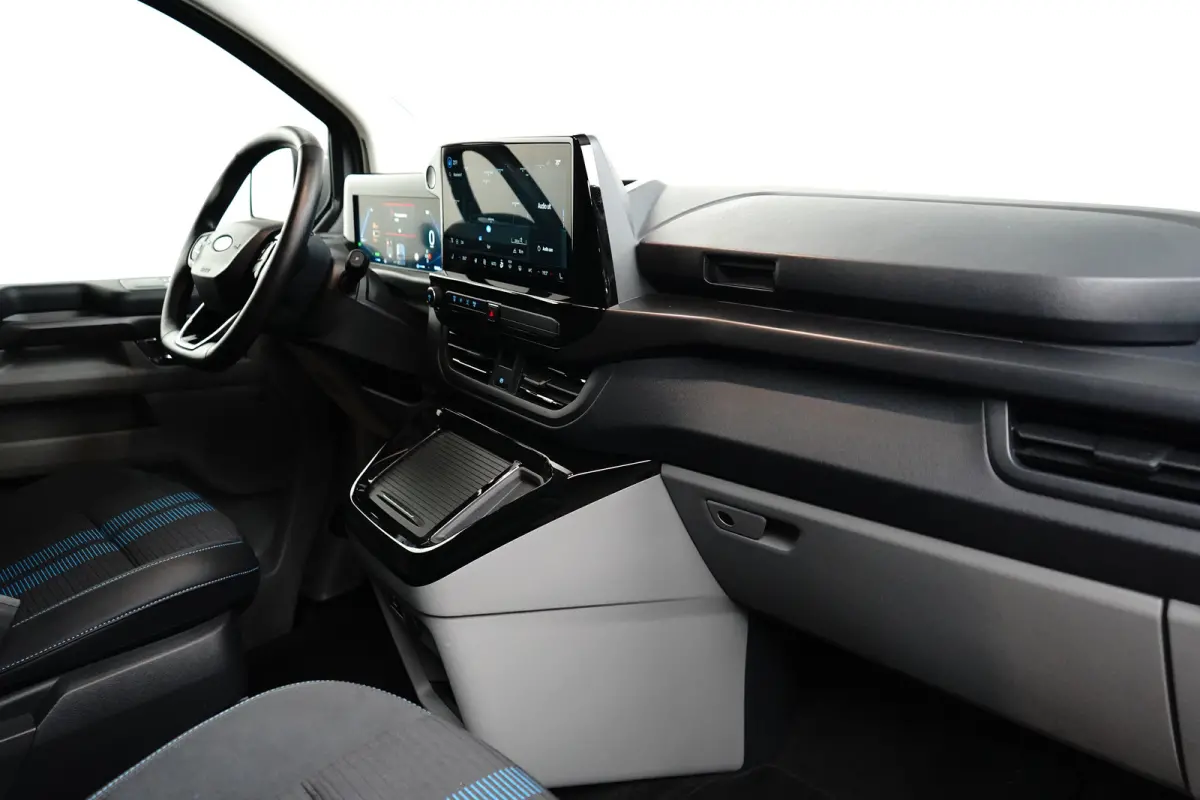 Tourneo Custom Sport 340 L1H1 65 kWh 8 Persoons | 2 x Schuifdeur | B&O | 4 jaar/100.000km garantie