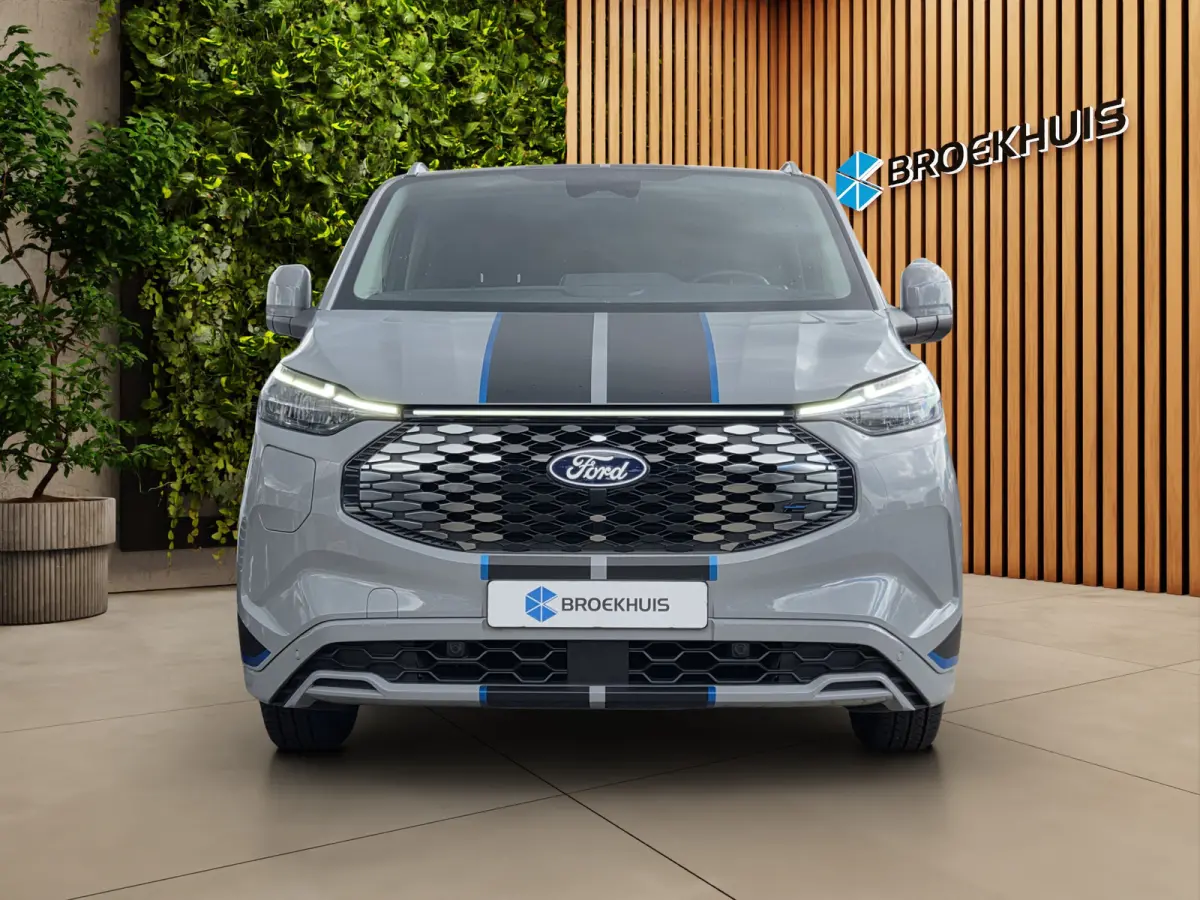 Tourneo Custom Sport 340 L1H1 65 kWh 8 Persoons | 2 x Schuifdeur | B&O | 4 jaar/100.000km garantie