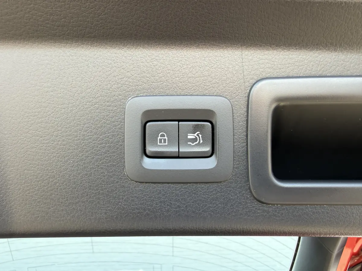 2.0 e-SkyActiv-G M Hybrid Comfort | Trekhaak | Bearlock | ACC | Keyless | HUD