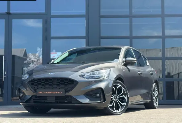 1.5 EcoBoost ST Line Business 182PK