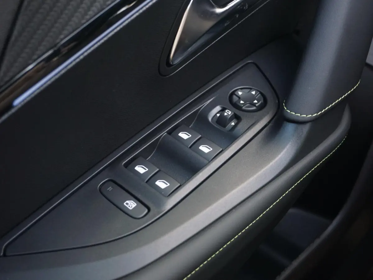 EV GT Avantage 54 kWh 360 Camera