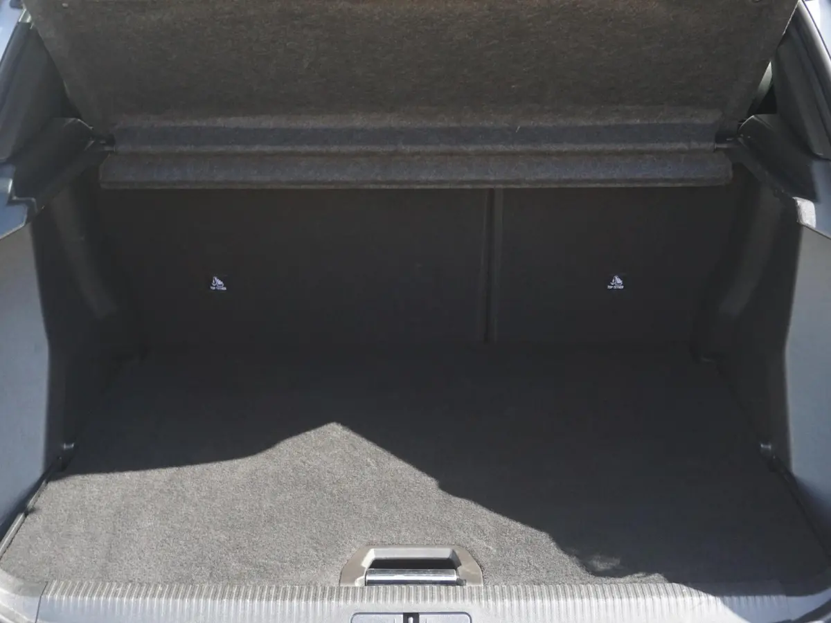 EV GT Avantage 54 kWh 360 Camera
