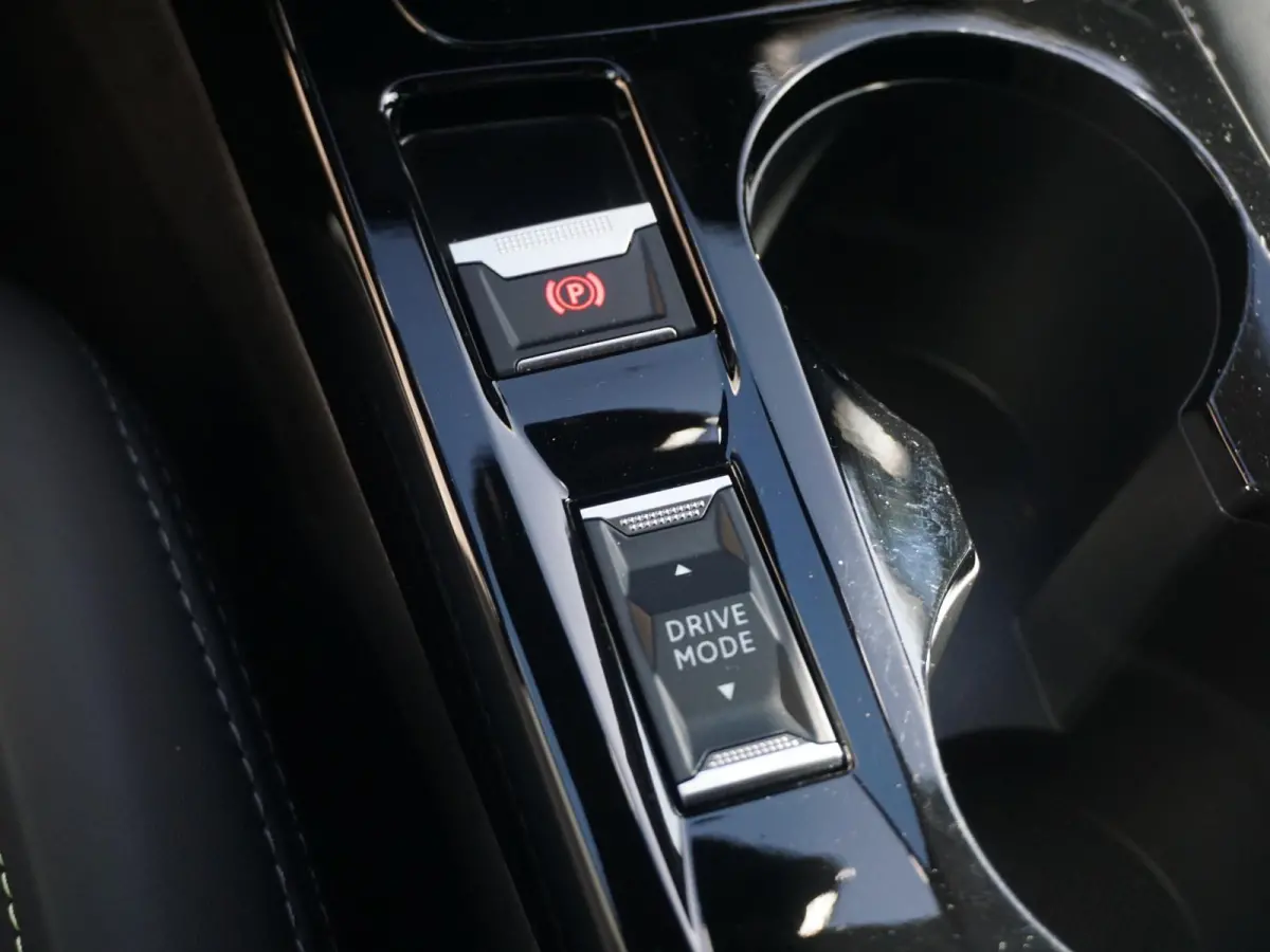 EV GT Avantage 54 kWh 360 Camera