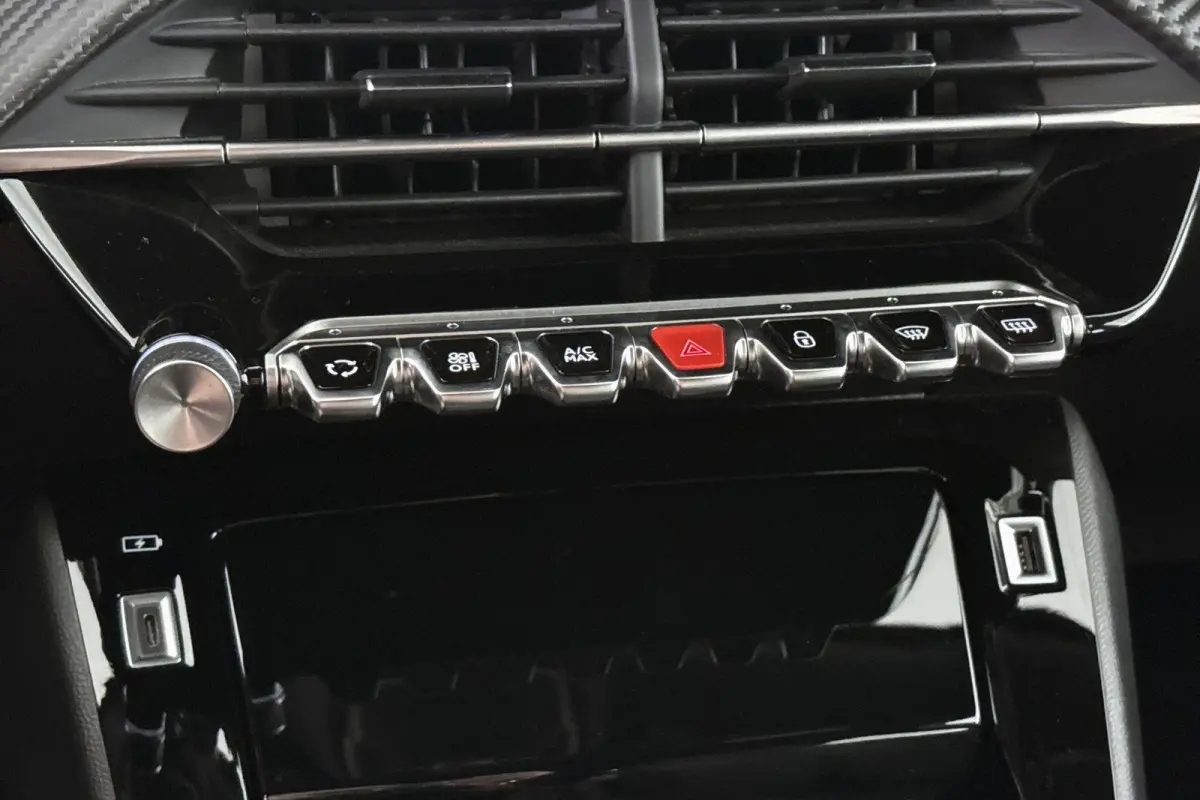 1.2 PureTech Allure Achteruitrijcamera Keyless Navigatie