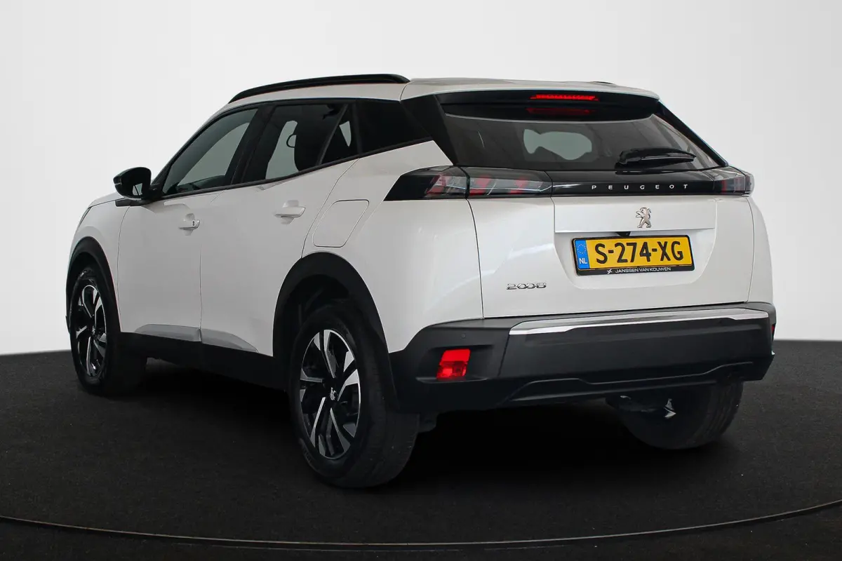 1.2 PureTech Allure Achteruitrijcamera Keyless Navigatie