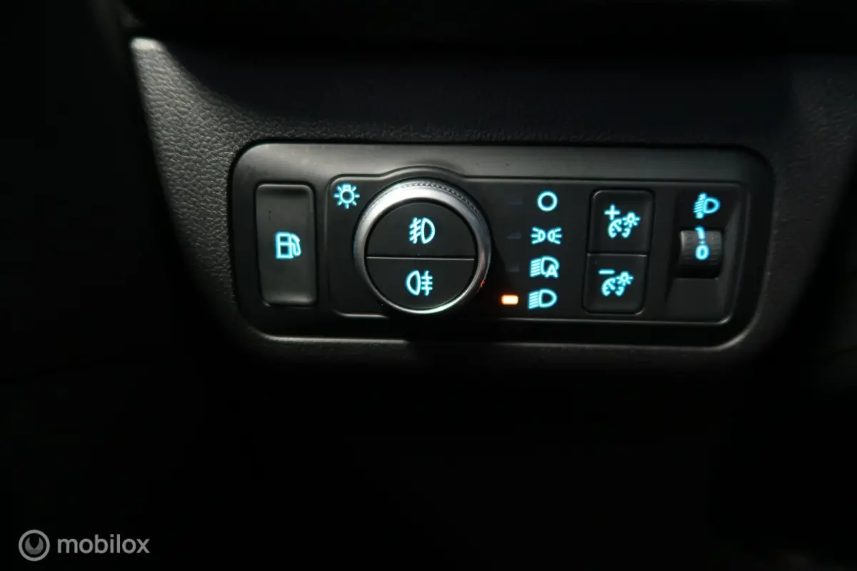 2.5 PHEV ST-Line Pano Navi Carplay